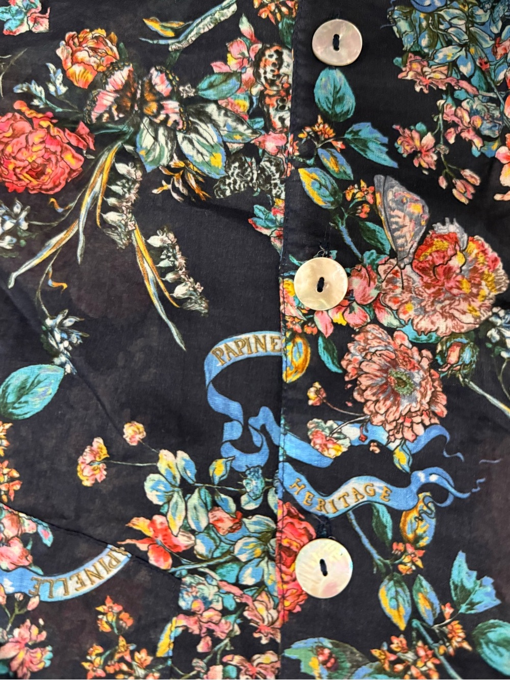 Papinelle Pajamas Set Organic Cotton
in Black with Multicolor Rose Print - Picture 5 of 8
